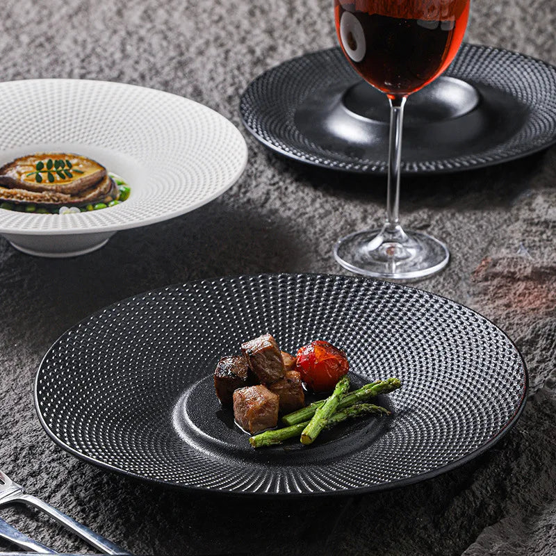 Luxurious White Ceramic Dining Plate With Bead Kitchen Dinnerware Classical Design High End Party Dining Plates for Restaurant