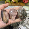 Wholesale Natural Garden Quartz Palm Water Drop Healing Crystal Quartz Palm Stone Crafts for Home Decoration