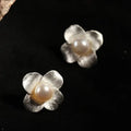 Factory Wholesale 925 Sterling Silver Flower Pearl Stud Earrings for Women Elegant Wedding Jewelry Earrings