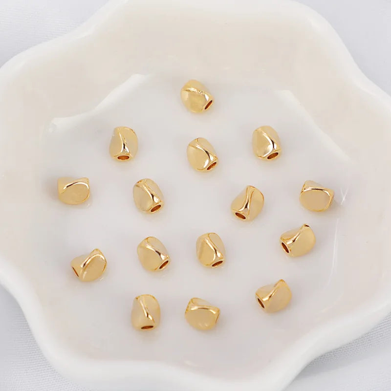 WT-JFE104 18K Gold Wrapped Color Retaining Twisted Beads Brass Plated Transport Triangle Separated Beads Nepal Rosary Beads