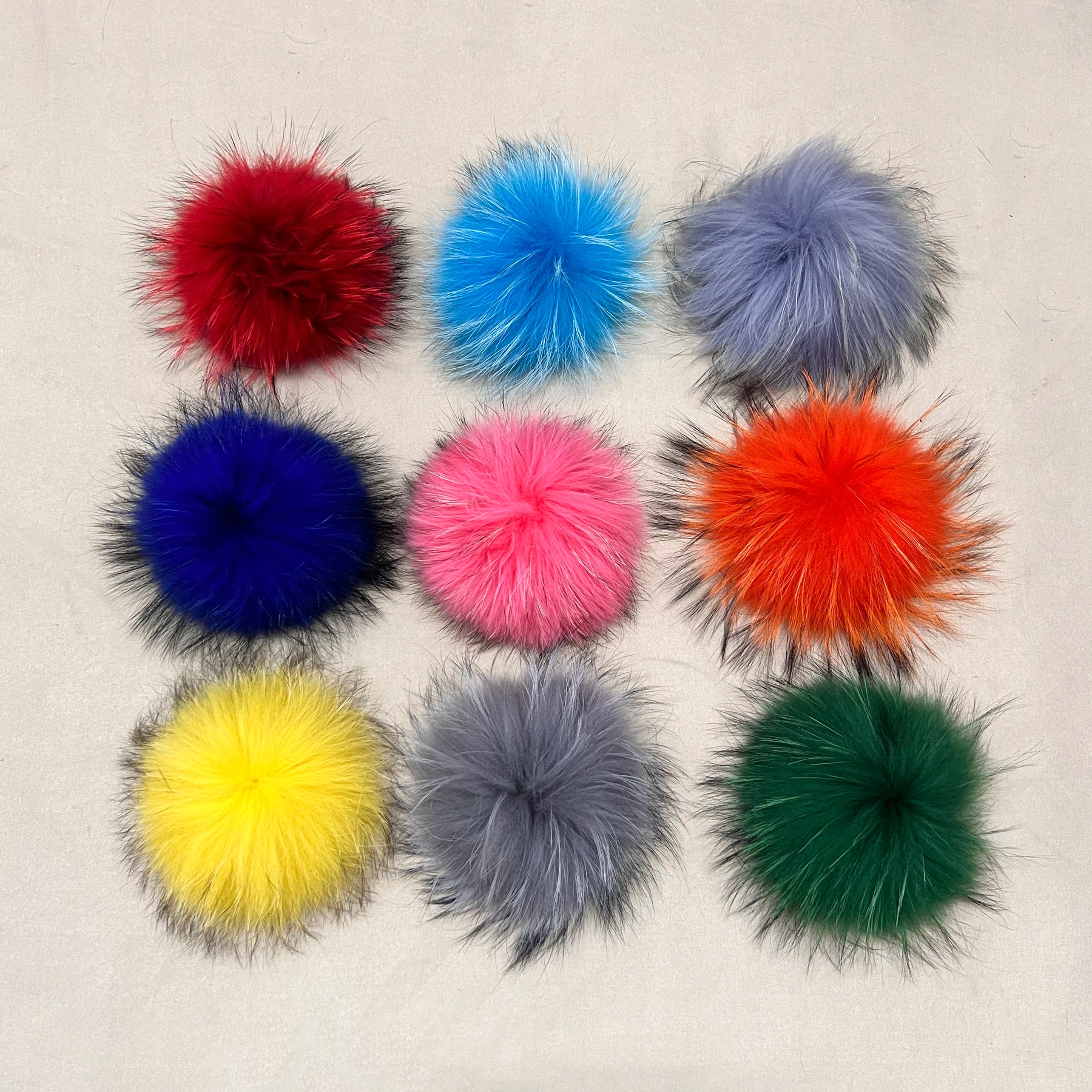 Wholesale Multicolor Furry Fluffy Puff Ball 13-15cm Real Raccoon Fur Ball Pompom for Keychain