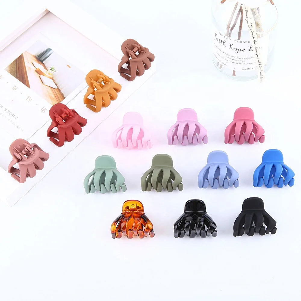 MIO Wholesale 4cm Small Size Designed Octopus Hair Claw Clips Black Brown Hair Claw Clamp for Women Girls Hairpins