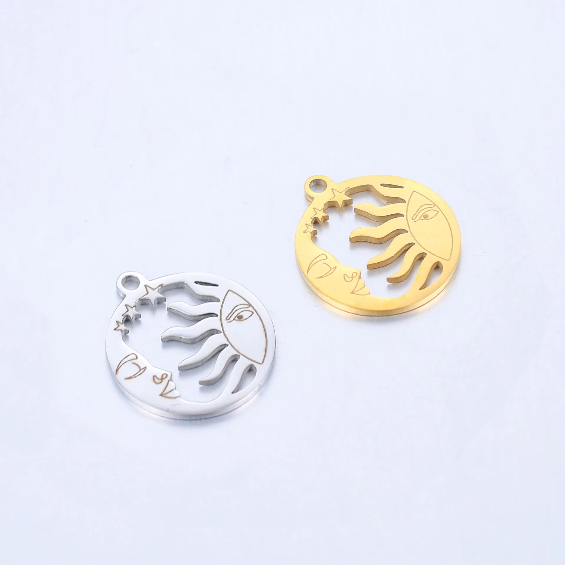 Round Hollow Sun Full Polished Small Charms Making Jewelry 316 Stainless Steel No Fade Color Accessories