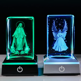 Factory Valentine Wedding Gifts Customized 3d Laser Engraving Crystal Cube Sublimation Crystal Souvenir Crafts Crystal Cube
