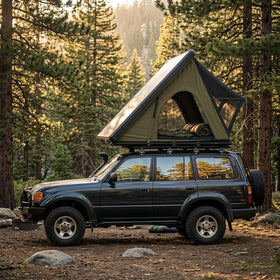 Hot Sale Modern 4-Person Rooftop Tent with Canvas Fabric for Outdoor CAR Camping Square Shape