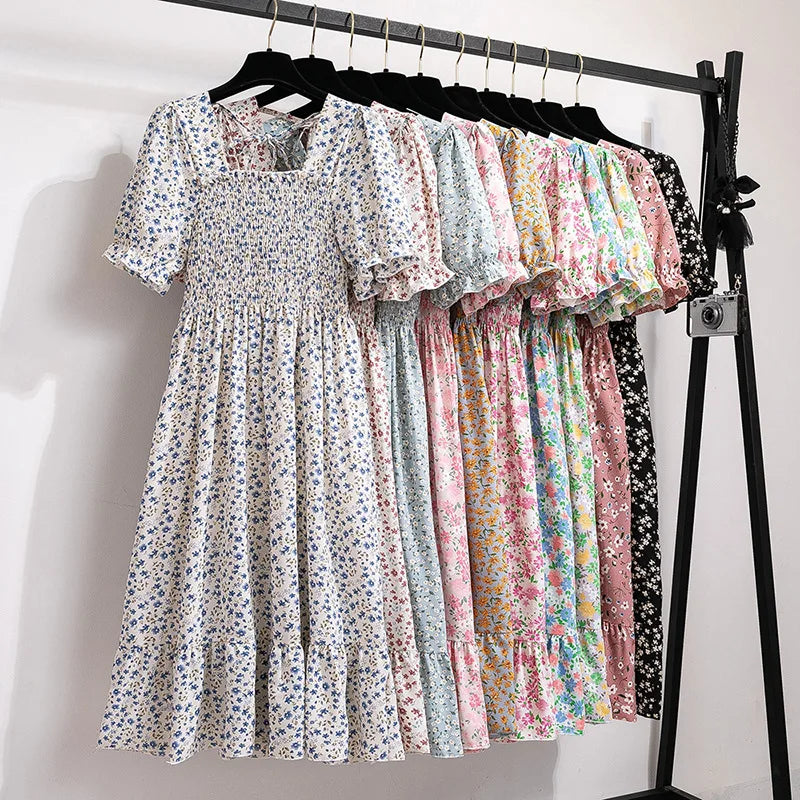 OEM Trending Products Summer Women Print Short Sleeve Pleated Beach Square Collar Elastic Waist Bohemian Midi Dress