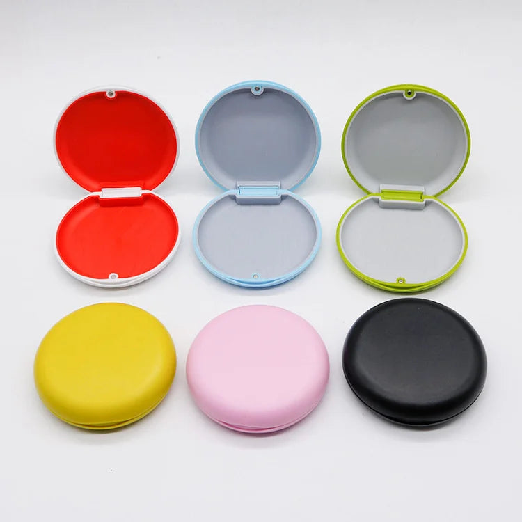 Colorful Plastic Orthodontic Braces Aligner Mouth Guard Case Denture Case Dental Retainer Box Retainer Case