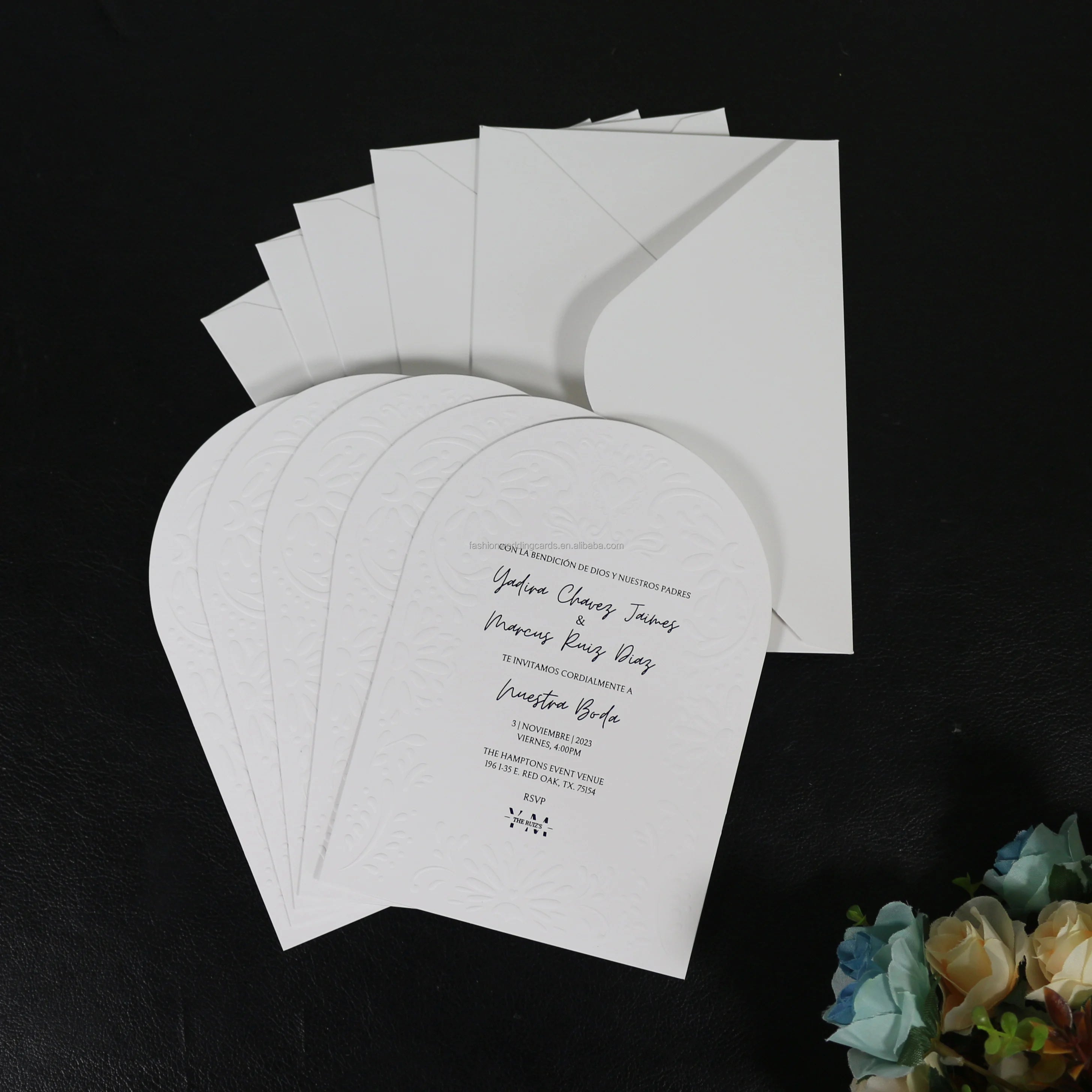 New Design Blind Embossed Embossing Arch Shape Wedding Invitation With Envelope