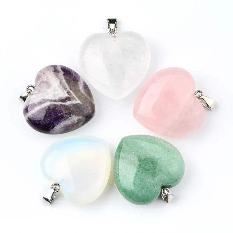 Healing Carnelian Jade Reiki Iced Out Stone Heart Necklace Shape Charm Amethyst Heart Pendant for Lover Jewelry Gift