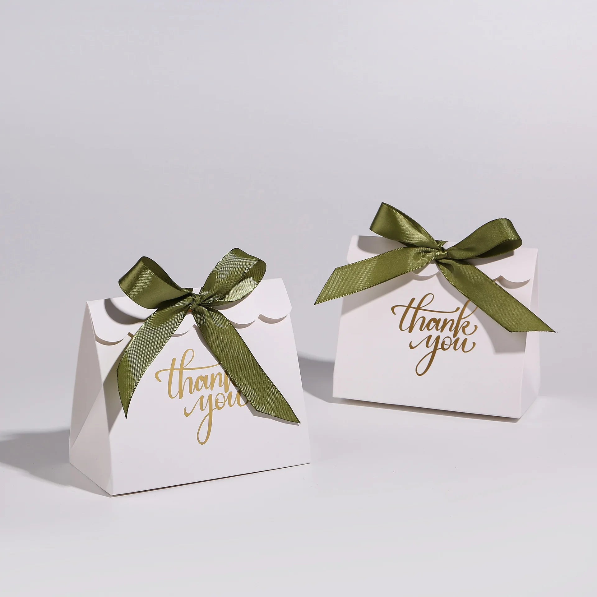 Thank You Party Favor Cute Candy Paper Gift Boxes Mini Paper Gift Bags with Bow Ribbon for Wedding Small Business