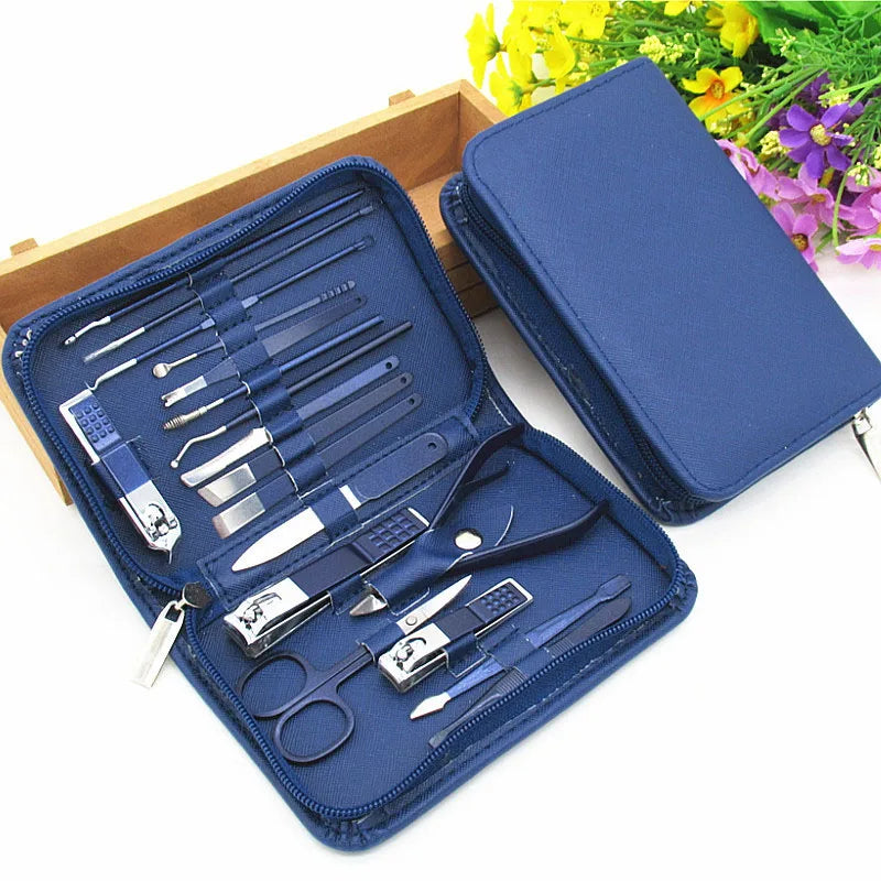 Customizable LOGO 18 Pcs Manicure Set Professional Stainless Steel Pedicure Care Nail Clippers Beauty Nail Tool Kit
