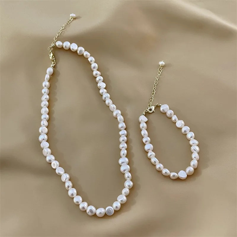 Elegant Freshwater Pearl Chain Pendant Necklace for Girls Trendy Style for Engagement Party Anniversary or Wedding