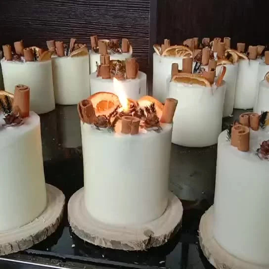 Supplier 7.5*7.5*10cm Oem Pillar Soy Wax White Pineapple Nordic Wedding Favour Aroma Candles in BulkScented Candles