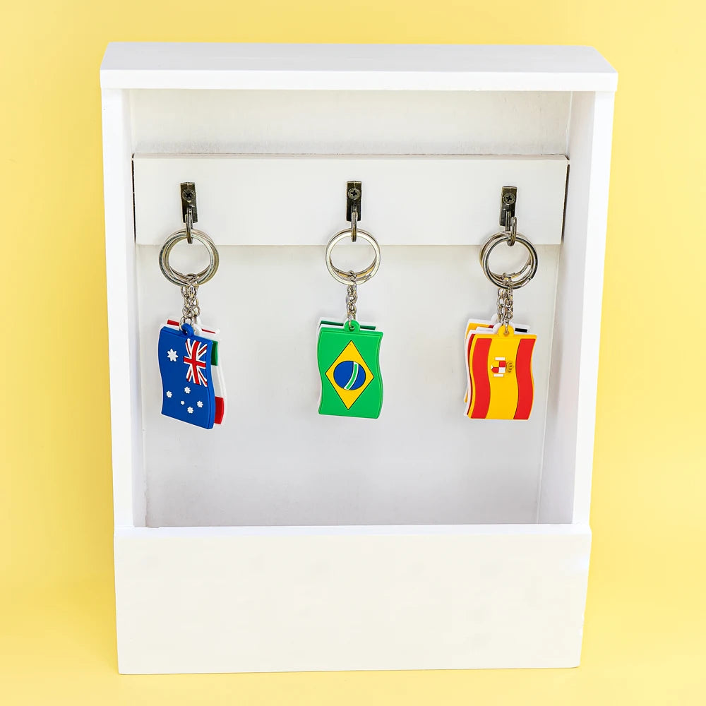 New Arrival 3D World Flags Keychain Custom Keyring with Country Flag Designs for Anime Keychain Toys & Fashion Accessories