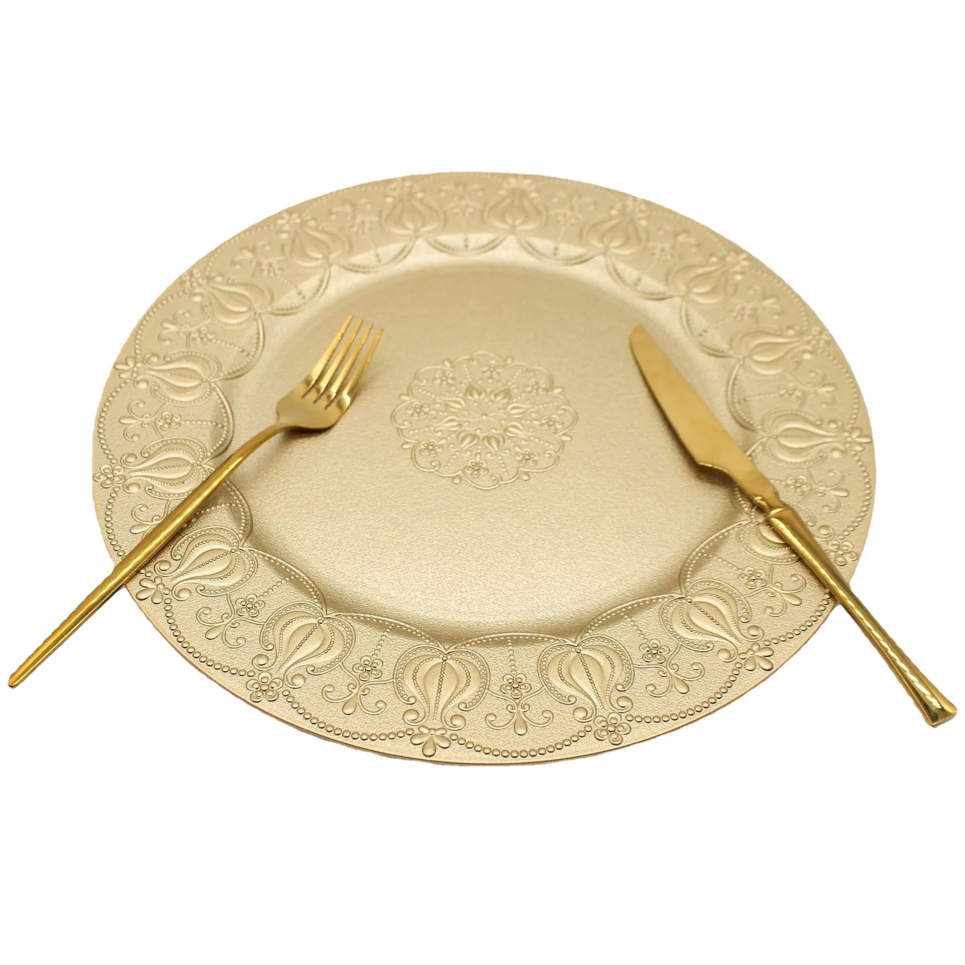 Western Vintage Engraved Gold Inlay Wedding Hotels Parties Dishes Plastic Charger Plates Decorations
