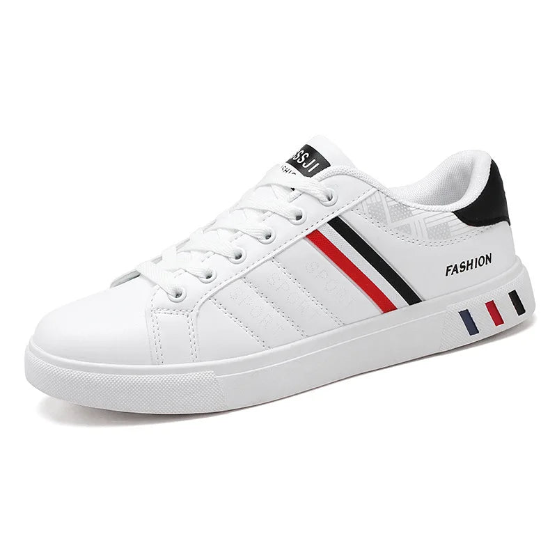 Lace up Breathable Men Board Shoes 2026 New Fashion Outdoor Sneakers