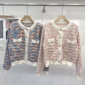 Autumn and Winter New Color Striped Short Round Neck Long Sleeved Knitted Cardigan Sweater