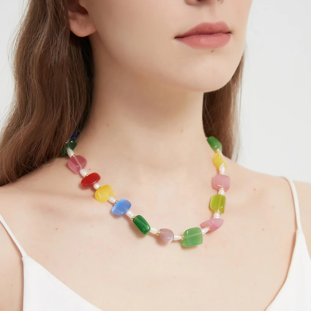 Colorful Opal Beads Chain Necklace Wind-Shaped Crystal Choker for Women Trendy Beach Style Wedding Jewelry Perfect Gift