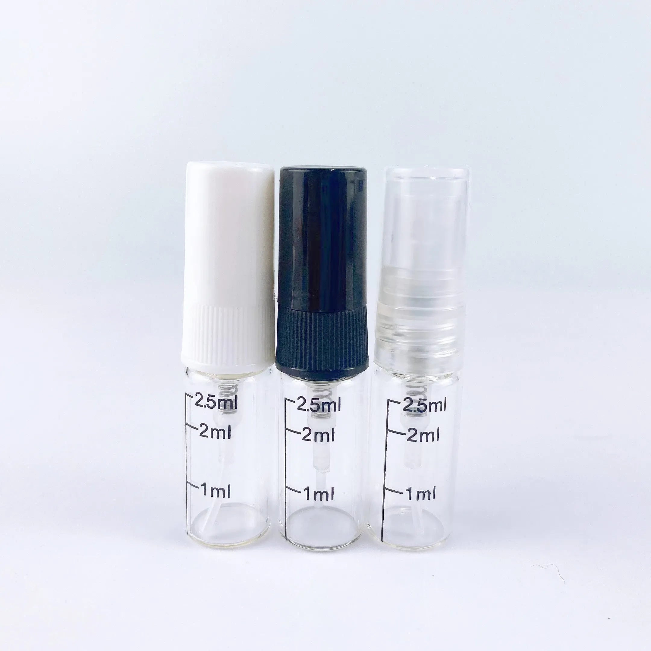 Free Sample Fast Delivery 1ml 1.5ml 2ml Sample Bottle Perfume Sprayer Bottle with Fine Mist Sprayer Pump Glass Empty Bottle
