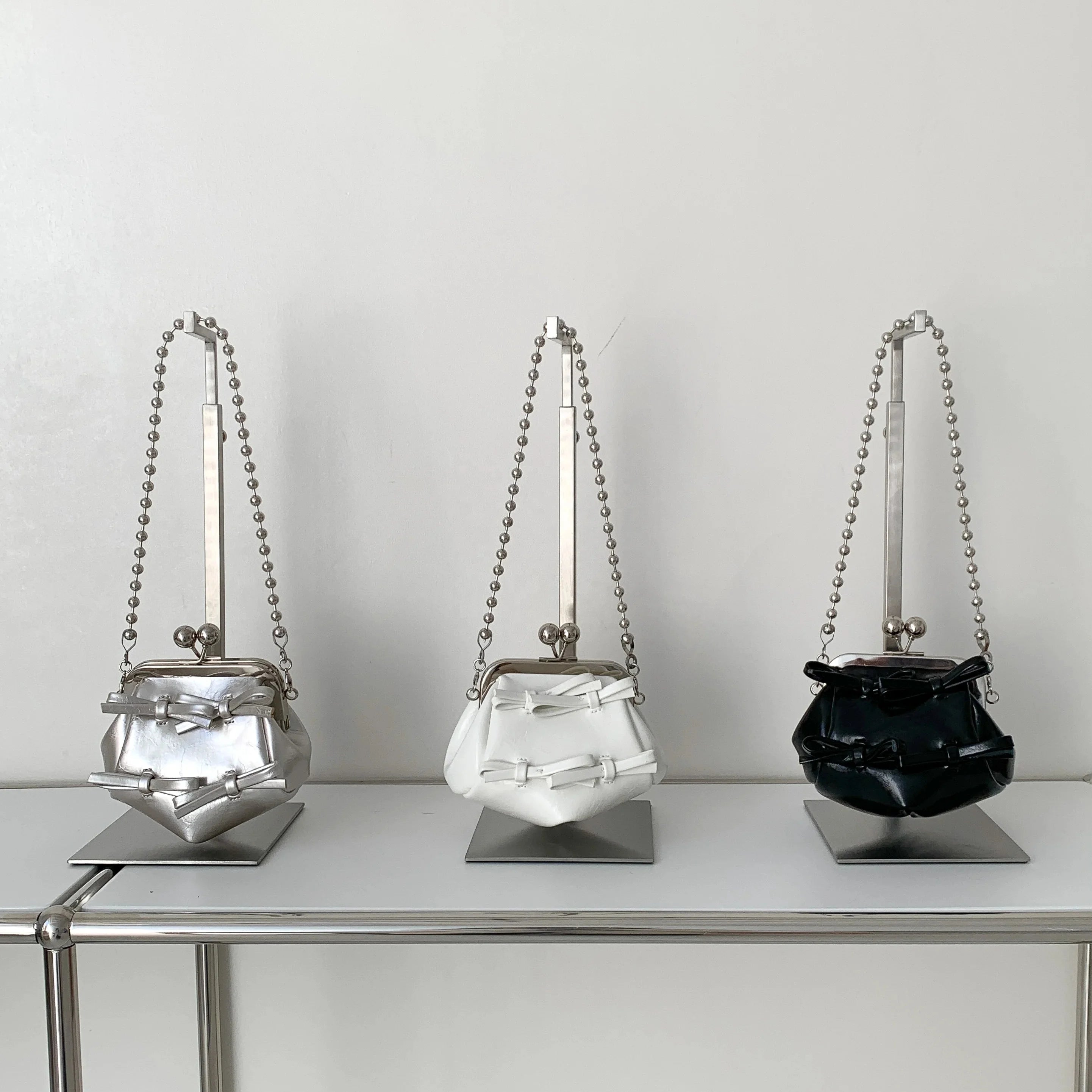 Wholesale Fashion Mini Clip Chain Bag Bow Bead Chain Shoulder Bag  PU Leather Cute Lipstick Bag for Girl