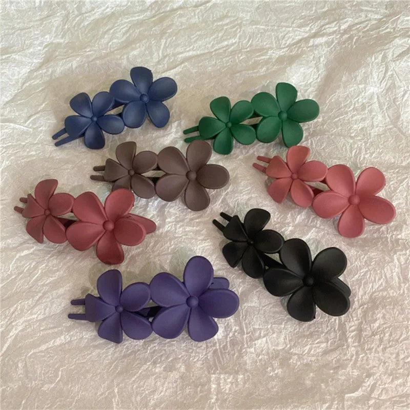 Beautiful Children's Sweet Cartoon Design Hair Clip Elastic Spring Fixed Plastic Pointed Stick Hairpin