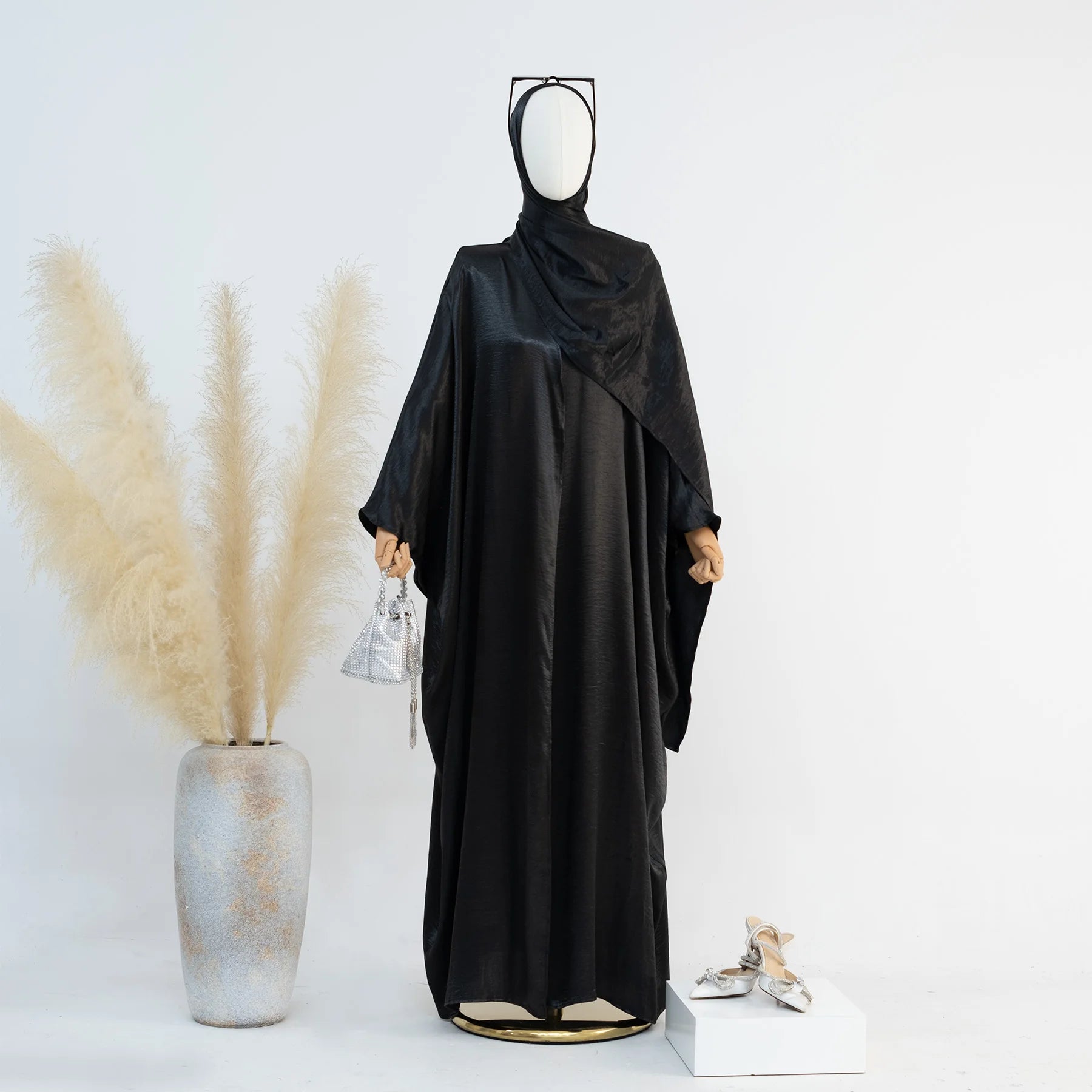 Loriya Shinny Black Abaya New Kimono Dubai Abaya Traditional Muslim Clothing Women Abaya Modest Dresses Without Hijiab