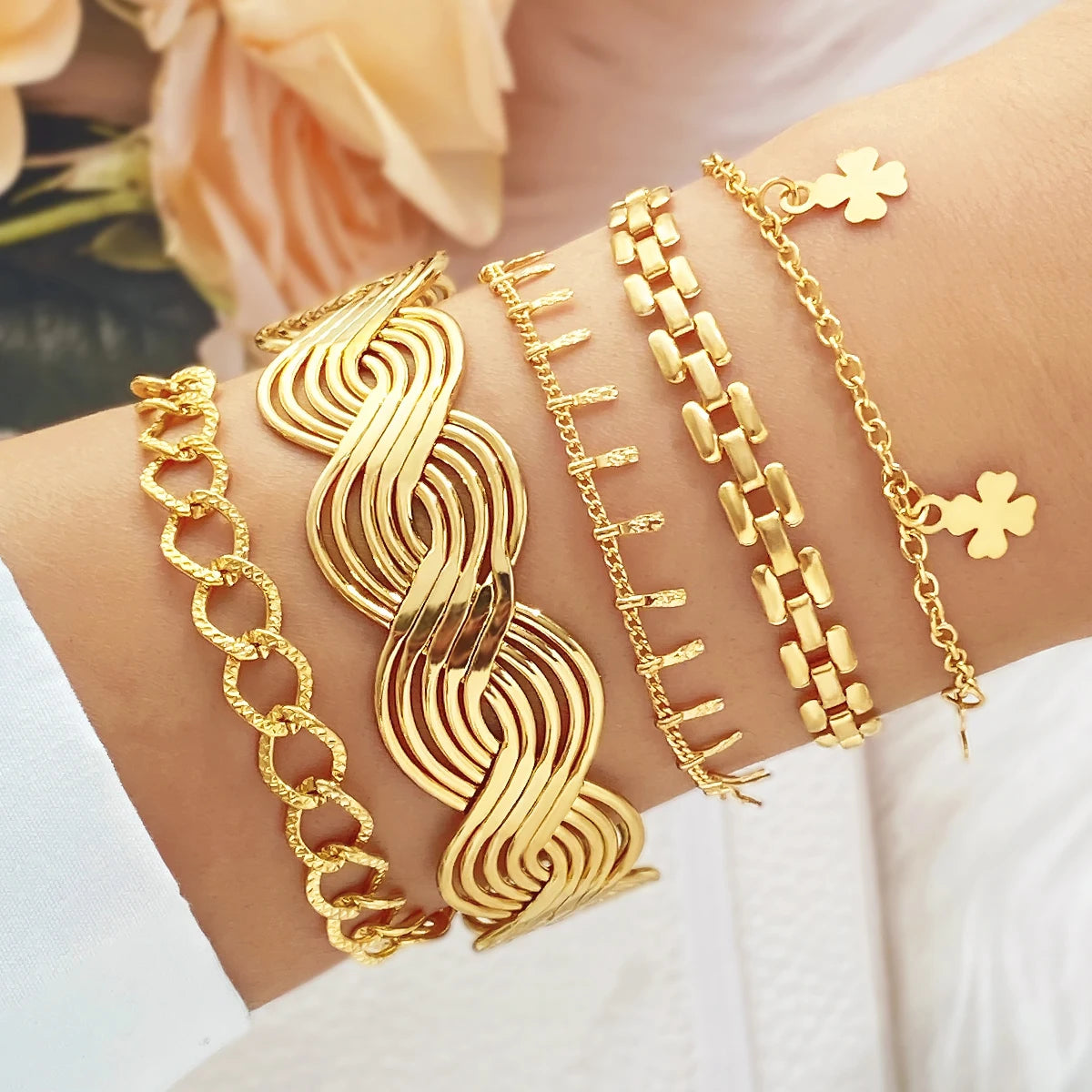 Custom New Fashion Jewelry Sets 4pcs Hiphop Twist Curb Cuba Bracelets Sets Unisex HipHop Popular Jewelry Sets