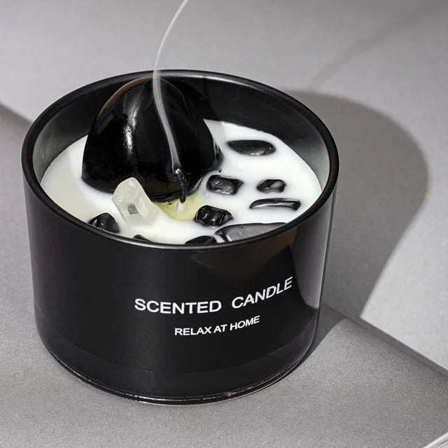 Oem Dubai Wholesale Market White Wax Candles Black Jar Aroma Wedding Crystal Scented Candle