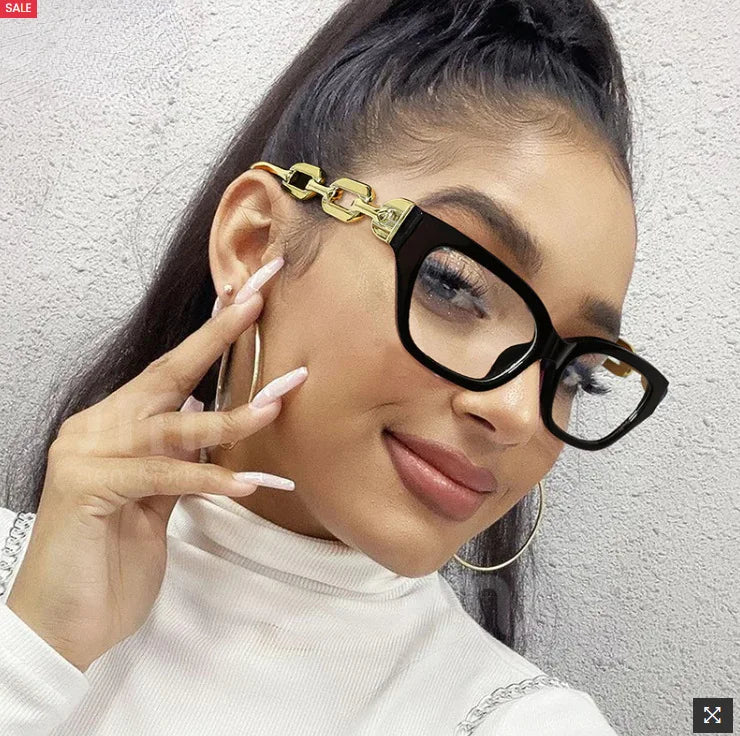 2255 Cat Eye Prescription Frames Glasses Women Retro Optics Spectacle Frame Personality Fashion Eyeglasses Luxury Brand Designer