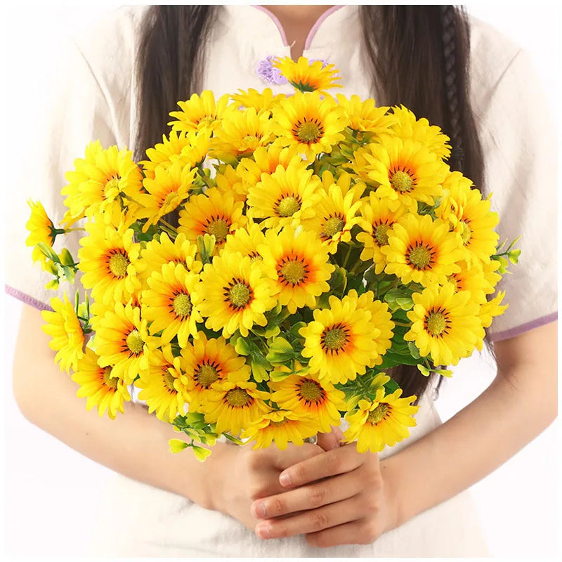 Factory Sale 15 Heads Silk Sunflower Decorative Small Yellow Flowers Bunches Artificial Flower