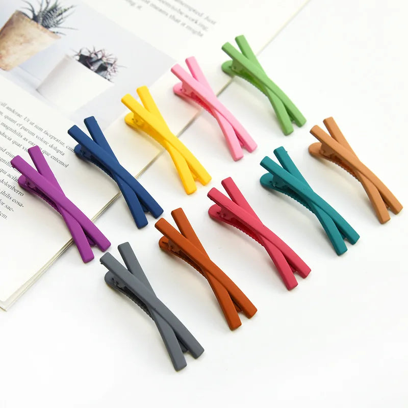 Colorful Plastic & Alloy Bobby Hair Pins & Cross Clips Flower Design Sporty Girls' Hair Accessories for Anniversary Archer Brand