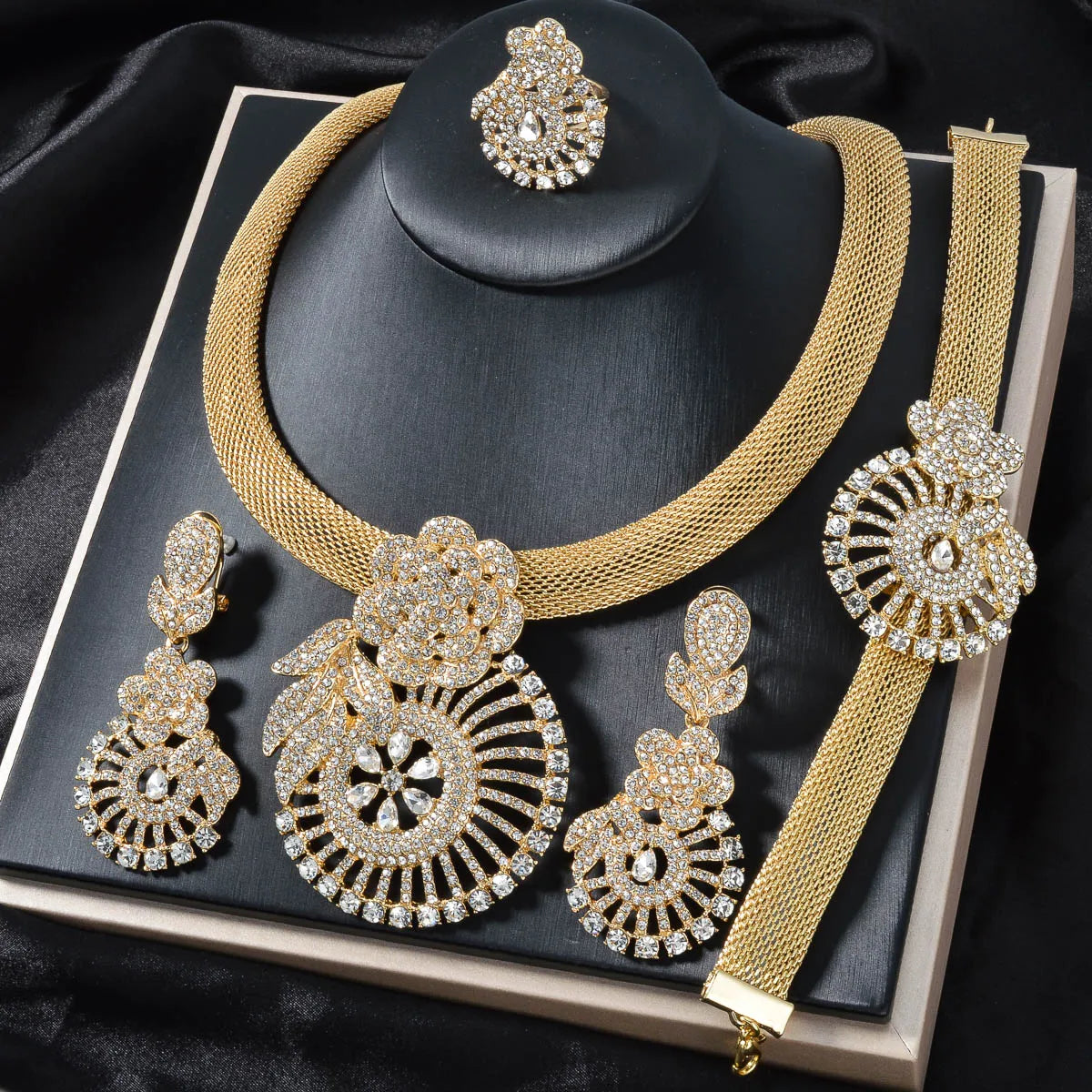 Trendy Dubai Bride 14k Gold Plated Necklace Bracelet Earrings Ring Jewelry Set African Women's Jewelry Set India