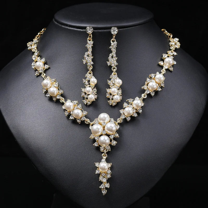 Hot Sale Women's Gold Plated Choker Necklace with Pearl Rhinestone Earrings and Pendant Elegant Jewelry Set