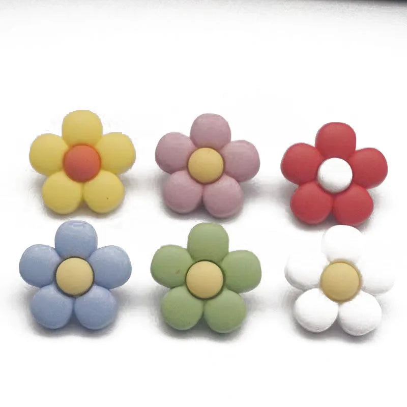 Hot Sale 2023 Flower Shaped Candy Color Resin Buttons Fastener