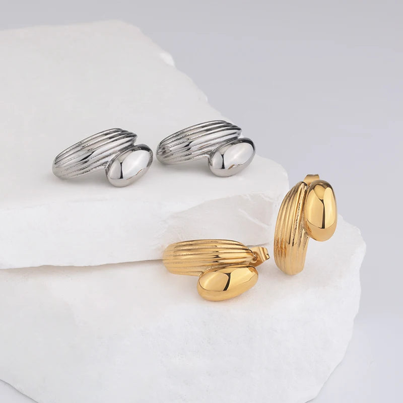 Stainless Steel Gold Plated Jewelry Personalized Stripe and Polished Splicing Chunky C Shape Stud Hoop Earrings