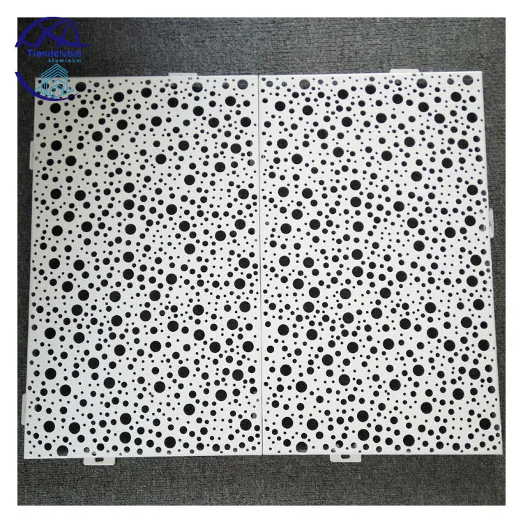 Exterior Recyclable PVDF Coating Perforated Carved Aluminum Veneer Curtain Wall for Mall & Hotel Use Fireproof & Eco-Friendly