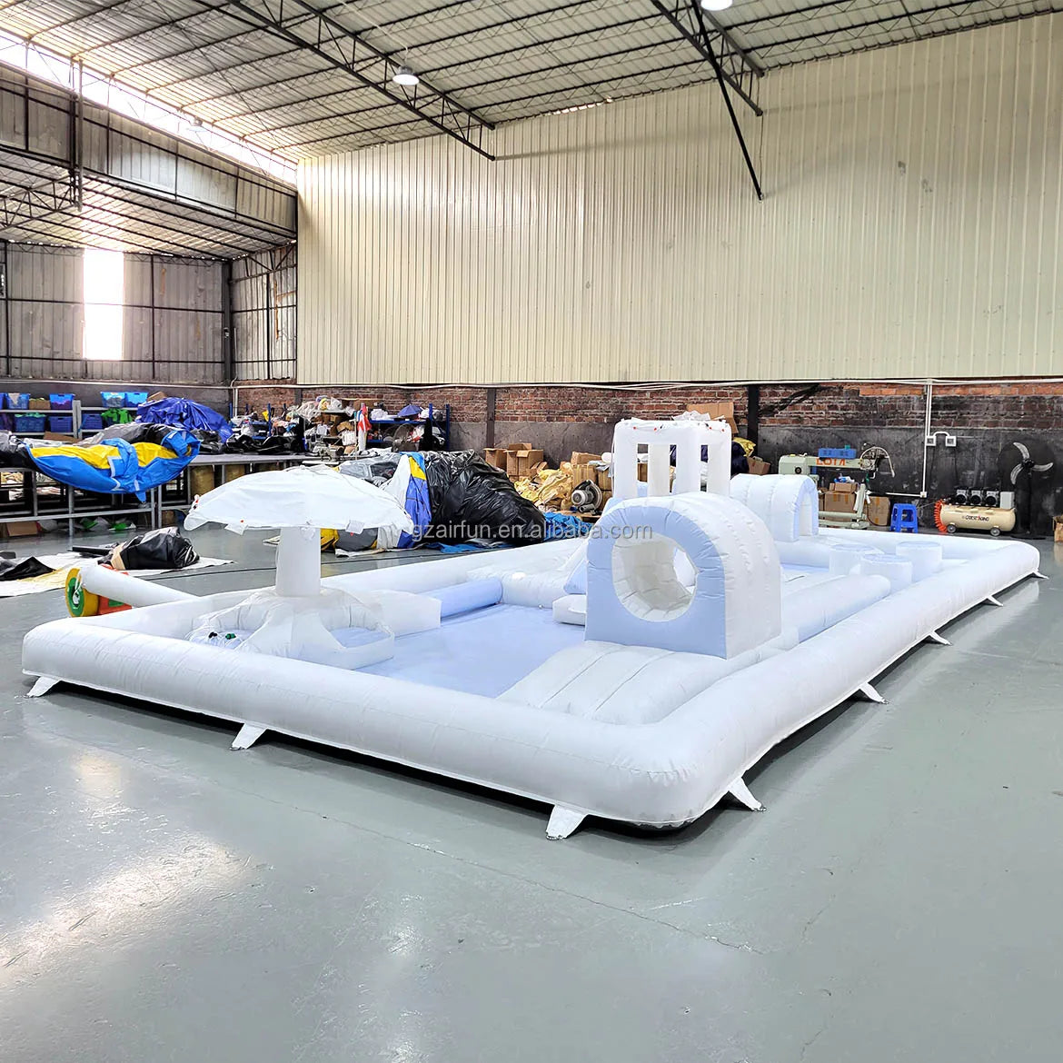 Hot Sale Outdoor Custom Kids Party Decoration the Inflatable Inflatable Obstacle Course Water Park