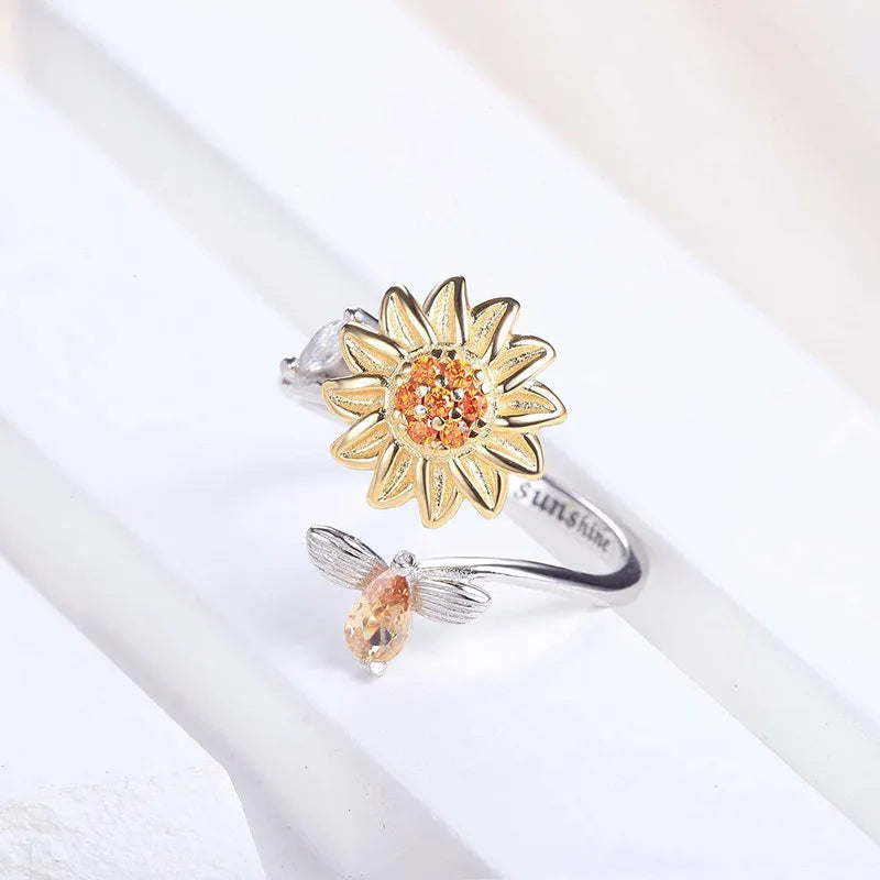 Hot Selling Spinning Sunflower Fidget Ring Gold Plated Zircon Open Adjustable Cute Bee Sunflower Rotating Ring for Women