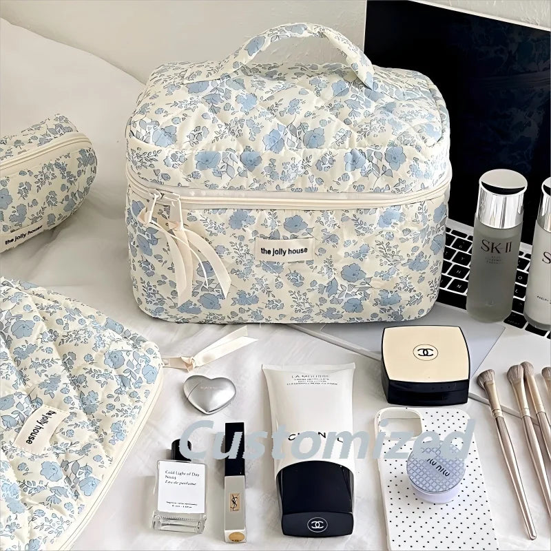 Wholesale Custom Floral Quilted Travel Pouch Fashionable Puffy for Toiletry Makeup Bag with Zipper Closure
