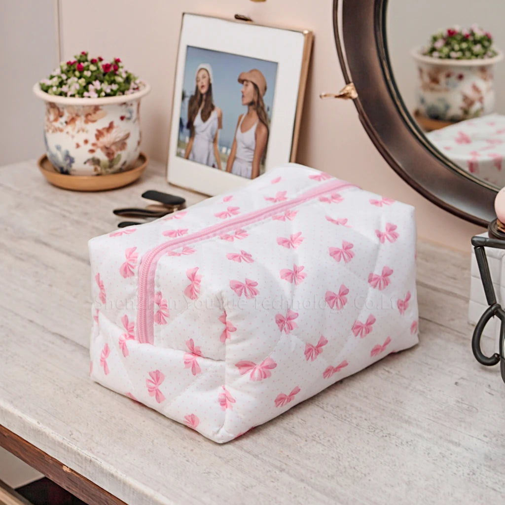 YY Quilted Puffer Cosmetic Bag for Pink Bow Print Makeup Pouch with National Style for Travel & Skincare Storage