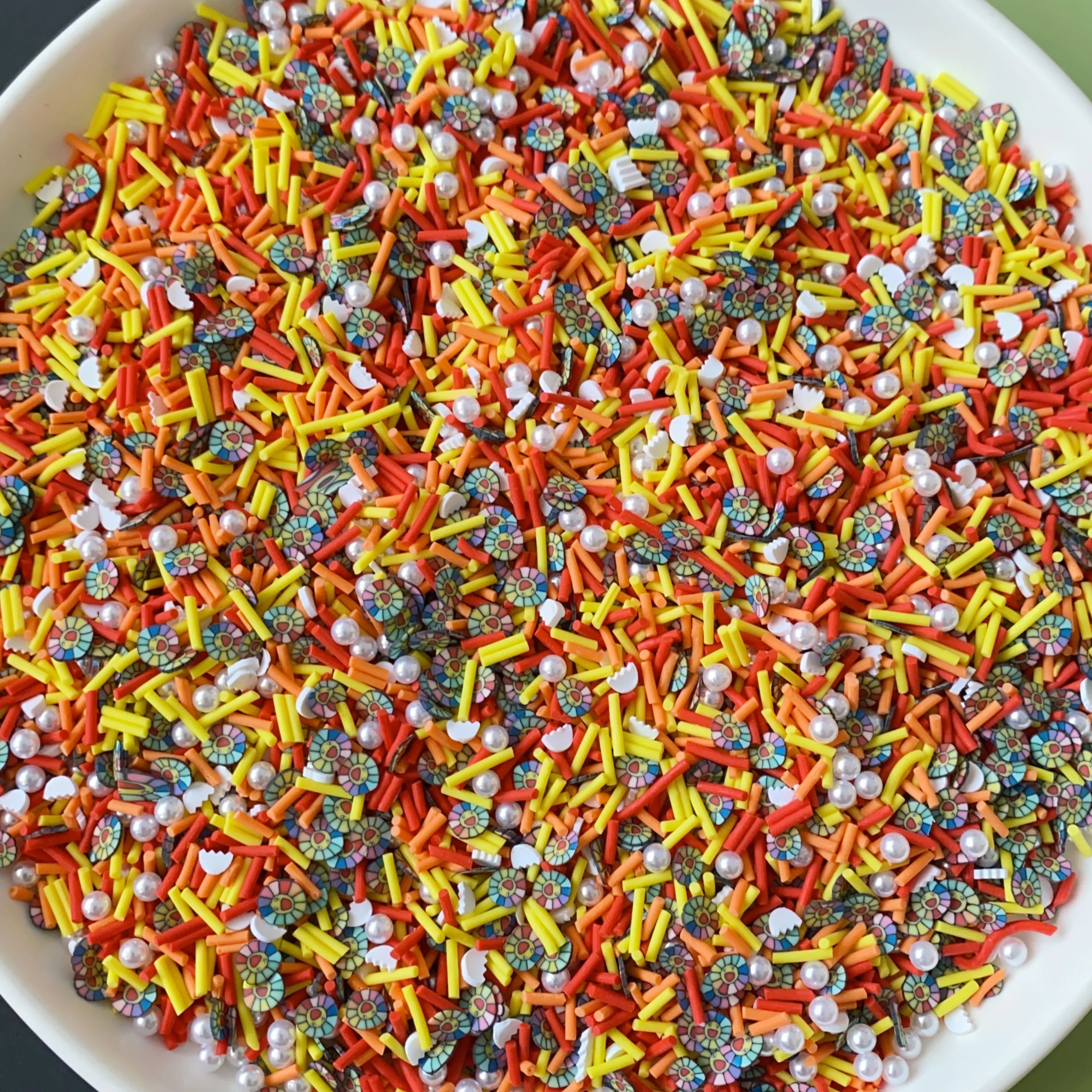 1kg Sunflower Shape Beautiful Mixed Colorful Handicraft DIY Custom Beads For SLIME Making
