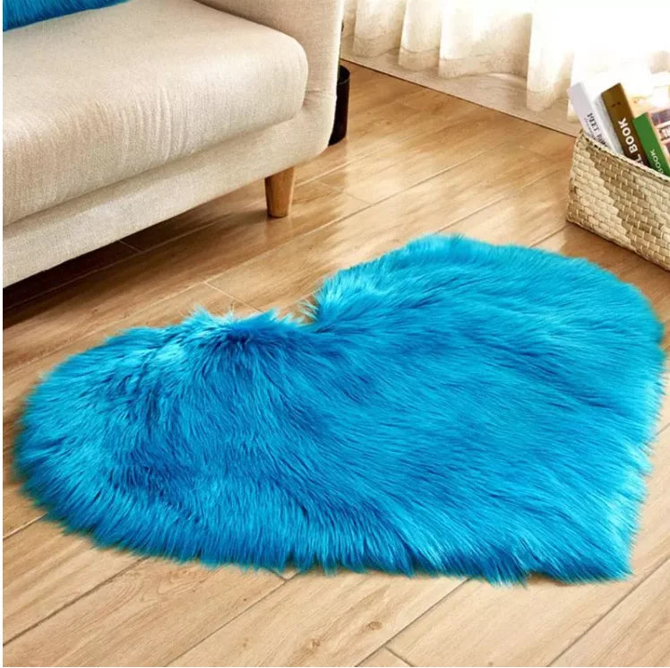 Wholesale Heart Design Faux Fur Soft Sheepskin Heart Carpets Rugs Home