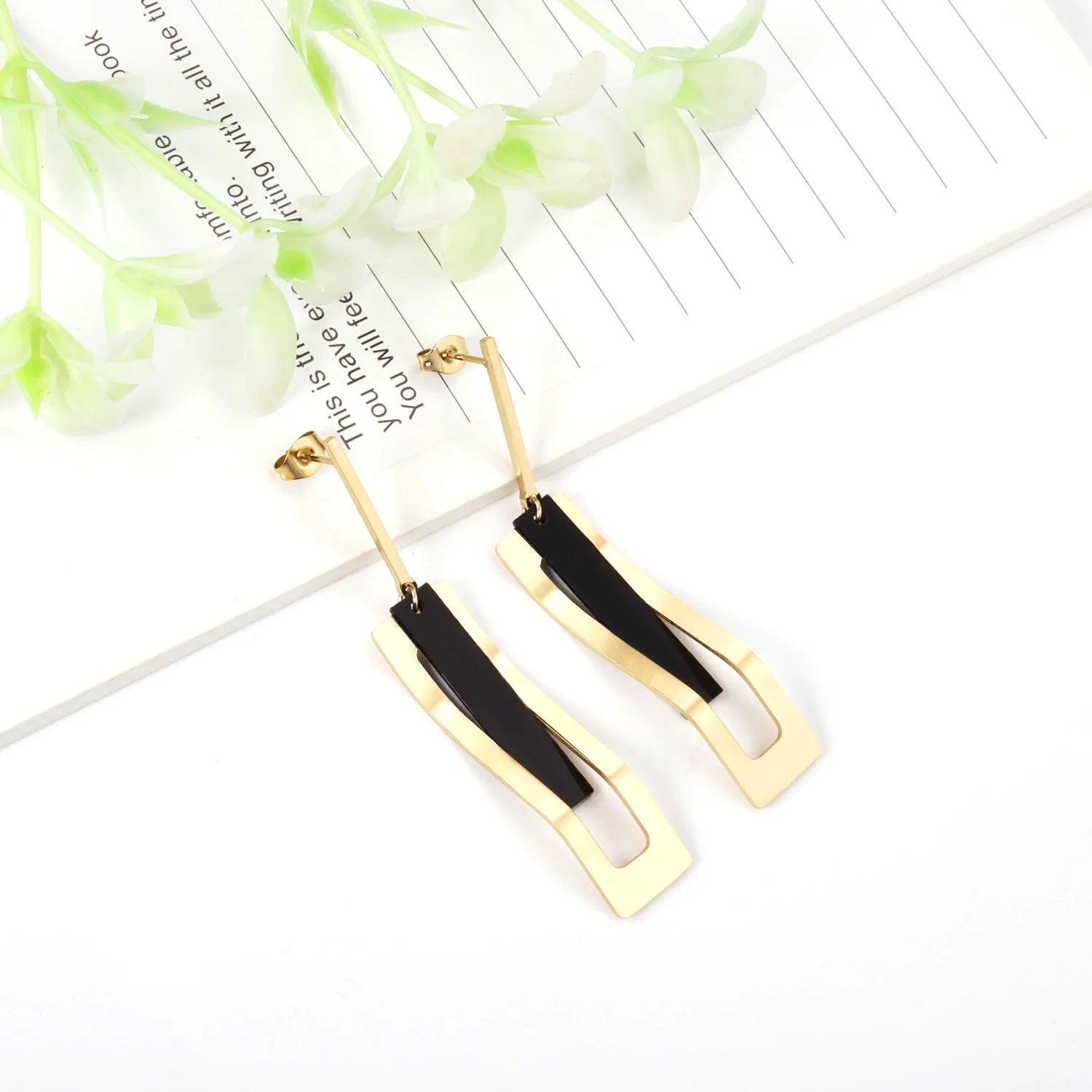 Fancy Fashion Inspired Jewelry 18K PVD Gold Plated Rectangle Shape Black Shell Stainless Steel Long Drop Earrings for Women