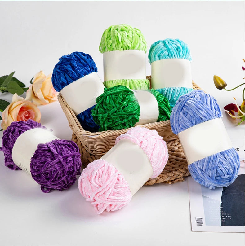 Wholesale Multicolor Soft Hand Knitted Thread 100% Polyester Velvet Chenille Yarn for Crochet Dolls