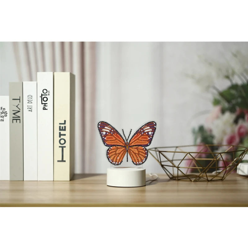 R-YD003-032 Anima Night Light DIY Diamond Painting LED Lamp Table Ornament for Party Decorations