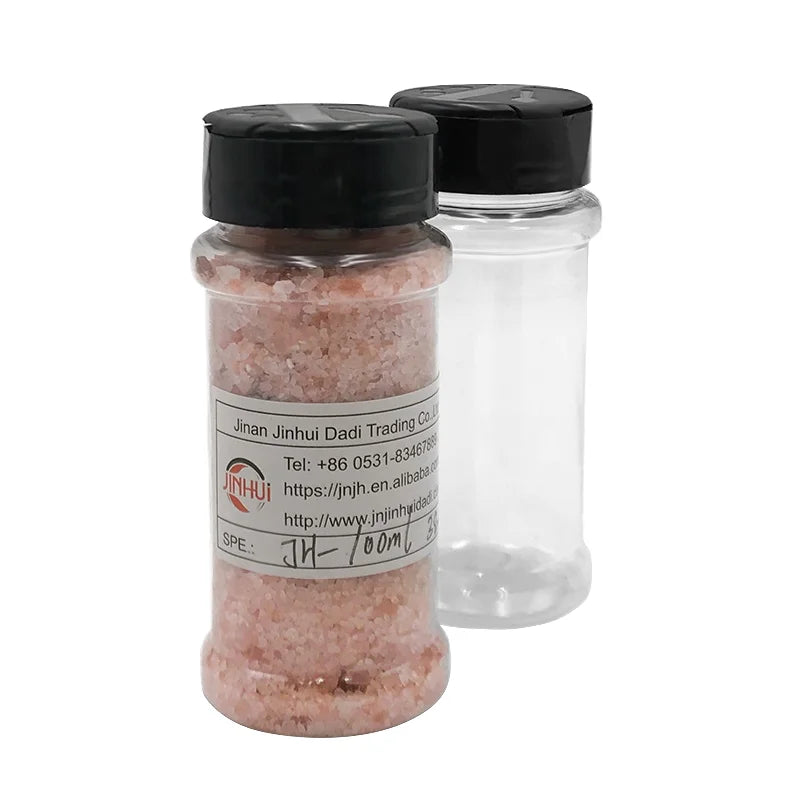 Plastic Spice Shaker Bottle with Lid Used for Pepper Salt Seasoning Kitchen Condiments Jar Salt Shaker Type