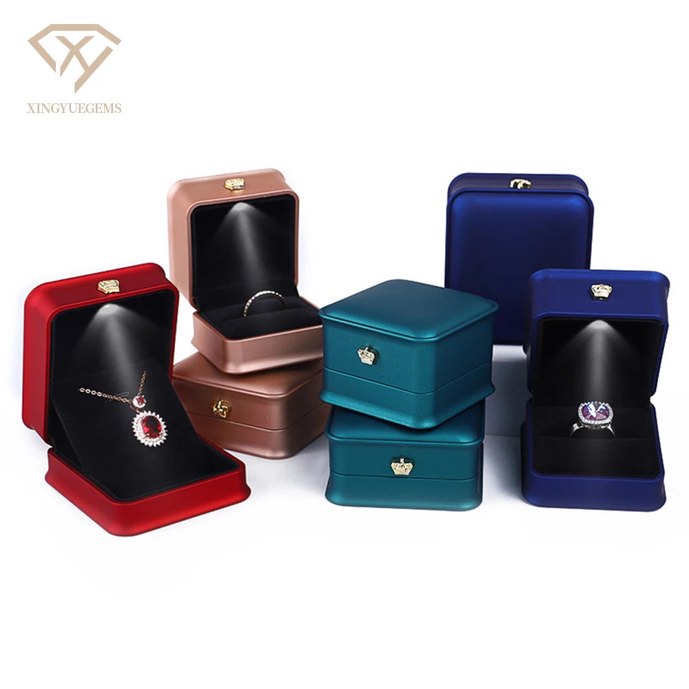 Custom logo Wholesale Red Blue PU Luxury Gift Chain Bracelet Pendant Necklace Ring Jewelry Set Packaging Boxes with Led Lights