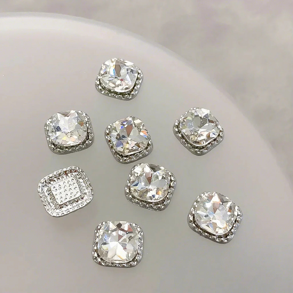Nail Art Light Luxury Square Diamond 2025 Sparkling Crystal White Diamond Crooked Heart Fat Square Elliptical Decoration