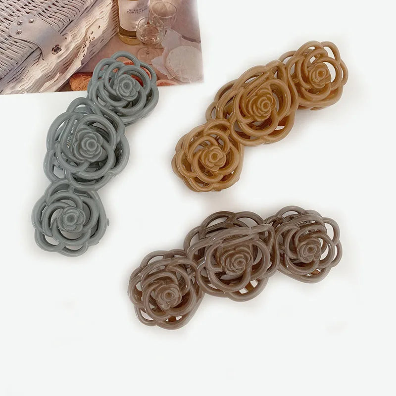 Korean Style 11cm Rose Flower Hollow Hair Clip Claw Girls Solid Color Shark Hair Clip Ladies Big Glossy Pc Hair Claw Clips