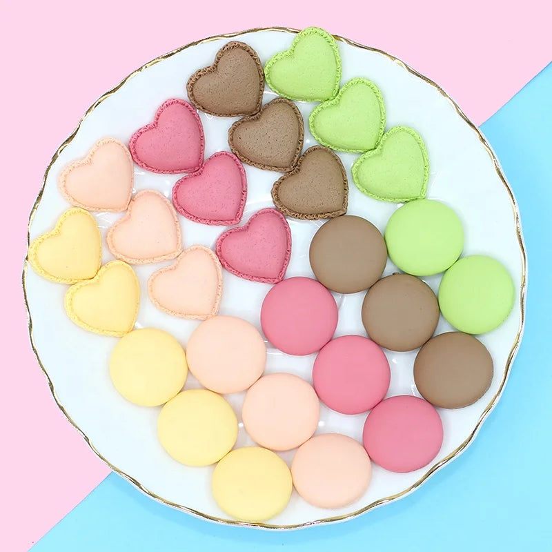 Manufacture Newest Colorful Artificial Cute Mini Macaroon Sweet Dessert Shape Kawaii Resin Chunky Cabochon Charms for Decoration
